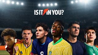 Da sinistra: Tajon Buchanan, Luis Díaz, Julián Álvarez, Vinícius Júnior, Christian Pulisic e Gilberto Mora
