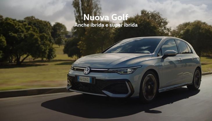 Un'immagine del nuovo spot della Golf