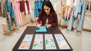 Nella foto: un momento dell'attivazione ideata da Yoonik per Weekend Max Mara