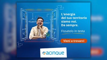 Un'immagine della nuova campagna di Acinque