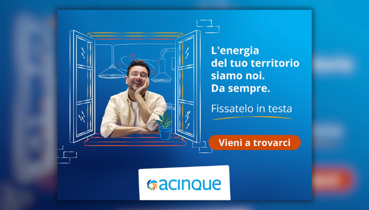 Un'immagine della nuova campagna di Acinque
