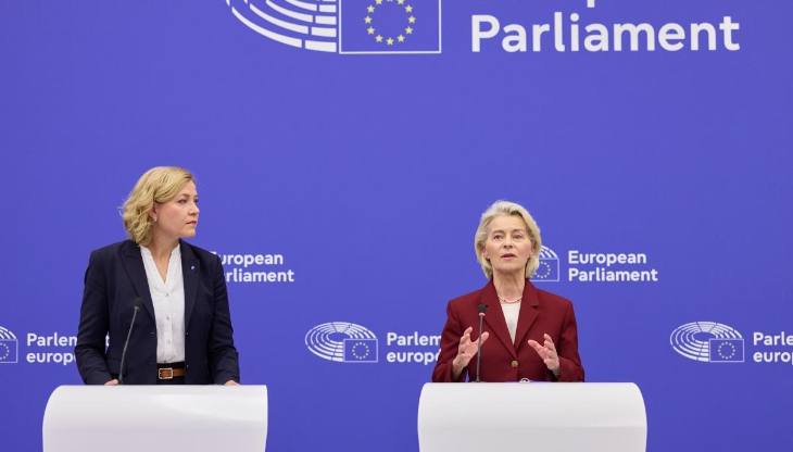 Ursula von der Leyen e Henna Virkkunen annunciano l'EU Kids Act (foto © European Union, 2026, Dati Bendo, licensed under CC BY 4.0) 