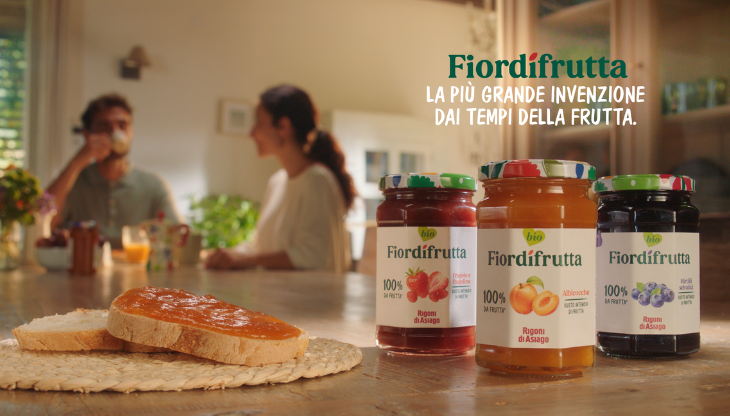 Un'immagine dal nuovo spot di Fiordifrutta di Rigoni di Asiago